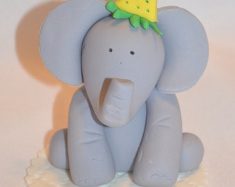 Fondant Elephant cake topper, gumpaste elephant, fondant boy elephant, fondant girl elephant