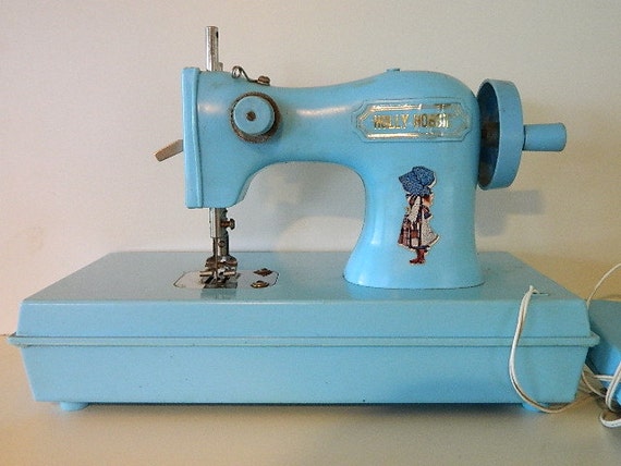 1970s Holly Hobbie Childrens Sewing Machine