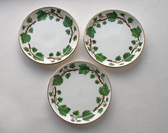 Three Crown Fine Bone China Trinket Dishes or Pin Tray Ivy Motif, Staffordshire pottery