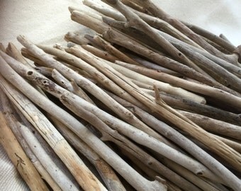 Bulk Driftwood - QUALITY Surf Tumbled Maine Driftwood - 25 Straight Beach Wood Pieces 12-18" - starbursts - wreaths - home decor