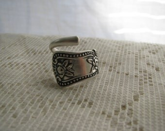 Spoon ring, Sterling spoon ring, spoon jewelry, sterling spoon jewelry, rose spoon ring, rose jewelry, rose ring, floral ring, est.c. 1910