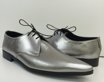 Gibson Winklepicker Shoes in Silver Leather