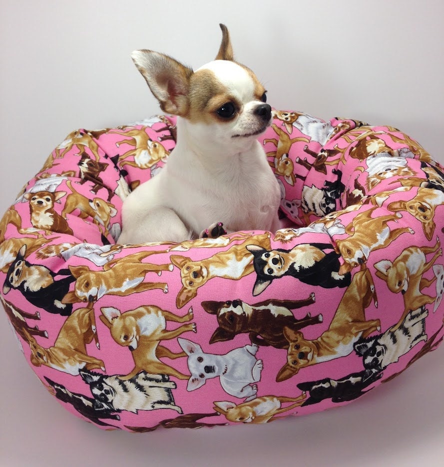 Chihuahua Chi Round Pet Bed Group One Dog Gallery® Pink