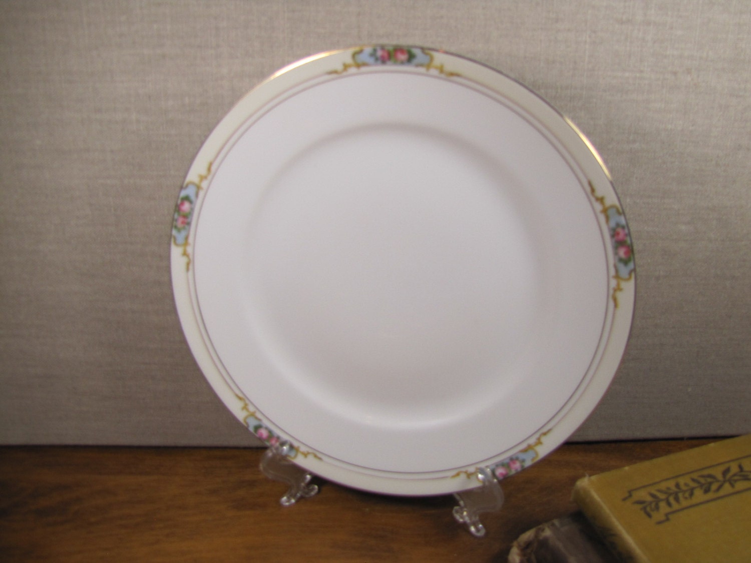 Vintage Noritake Hand Painted Dinner Plate The Celtic