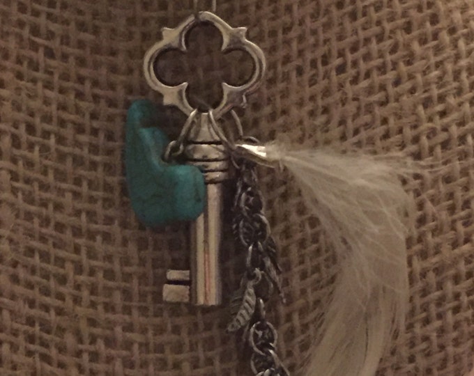 Skeleton key necklace