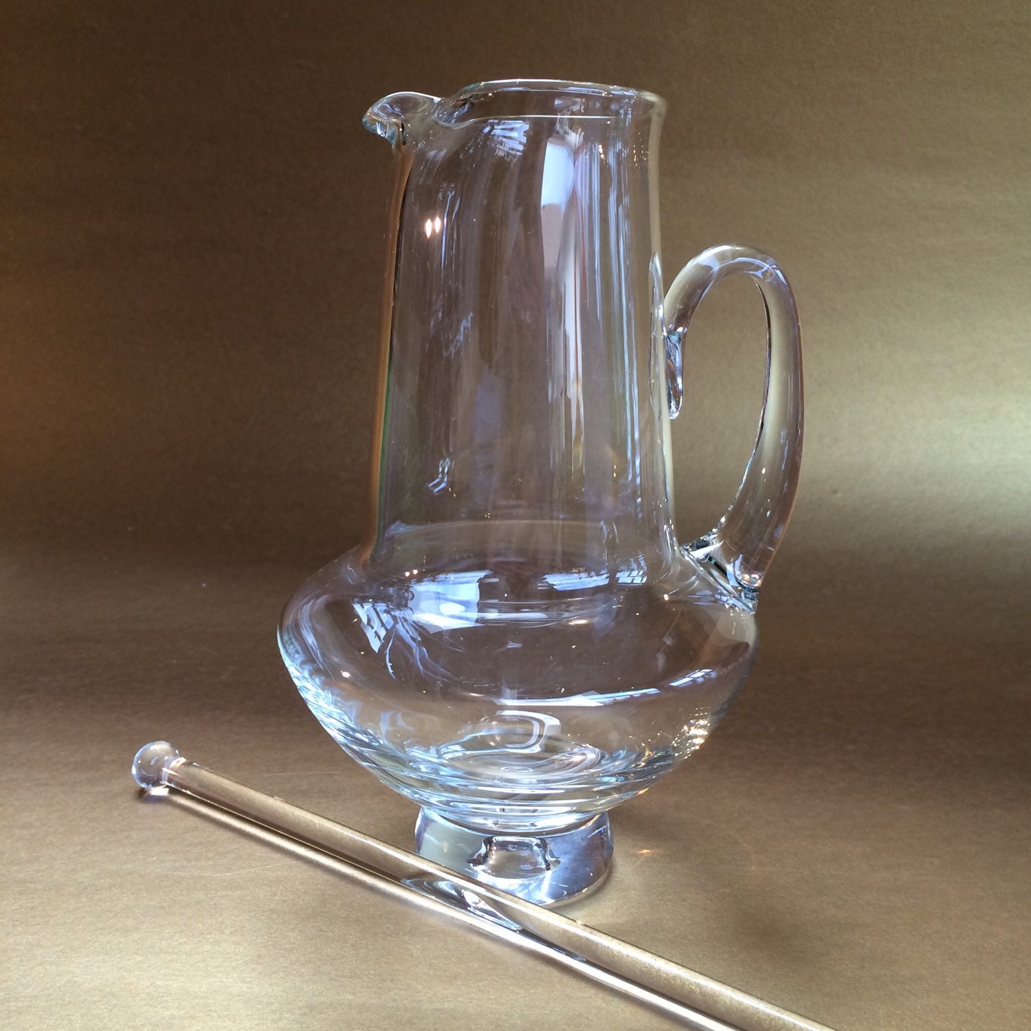 Elegant Blown Glass Martini Cocktail Pitcher Bar Shaker