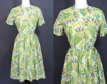60's Shirtwaist Dress........60's Spring Green Paisley Shirtwaist Day Dress