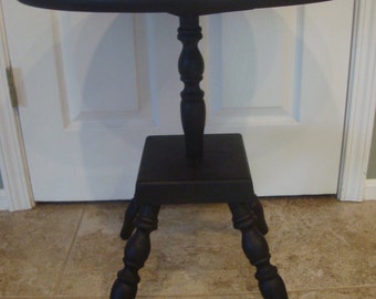 Black Round End Table