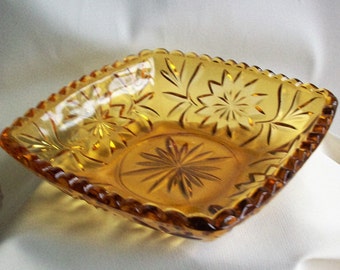 Vintage Amber Glass Candy Bowl, Square Shape Glass Bowl, Vintage Amber Pressed Glass, Fall Decoration, Home Decor, Amber Art Glass