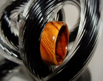 Arizona Desert Ironwood Wood Ring ~ Solid Wood ~ Men's or Women's ~ Very Rare Wood ~ Stunning!