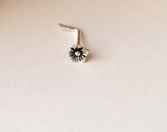 Sterling Silver Flower Nose Stud. 20 gauge.