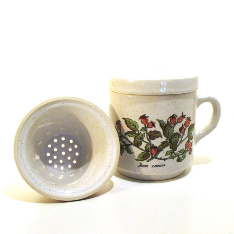 Travel Tea Mug with Infuser & Lid Vintage by MyBeautifulBavaria