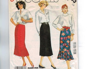 1980s Vintage Sewing Pattern McCalls 2603 Easy Skirt with Kick Pleats Flounce Size 14 Bust 36 Waist 28 80s 1986