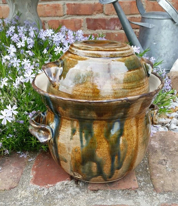 Handmade ceramic fermenting crock with serving by 3DandelionSeeds