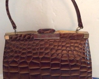 Vintage 1950s Handbag Purse Leather Embossed Mikwang-Seoul Korea