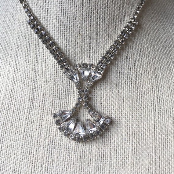 Vintage Garne Rhinestone Necklace Elegant Estate Jewelry