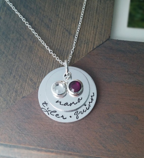personalized grandma necklace with kids name