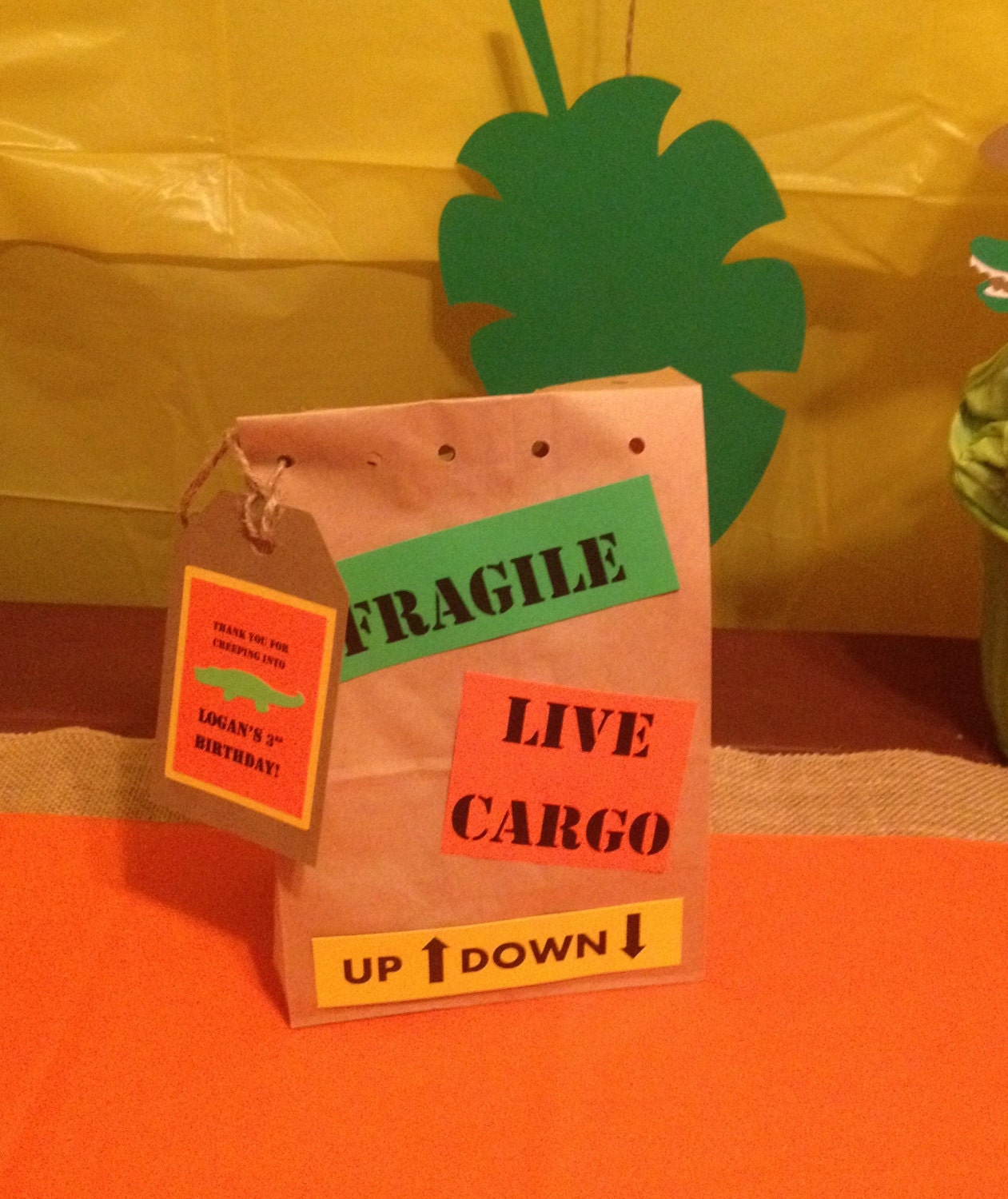 6 Reptile Party Themed Favor Loot Goody Bags with Tags