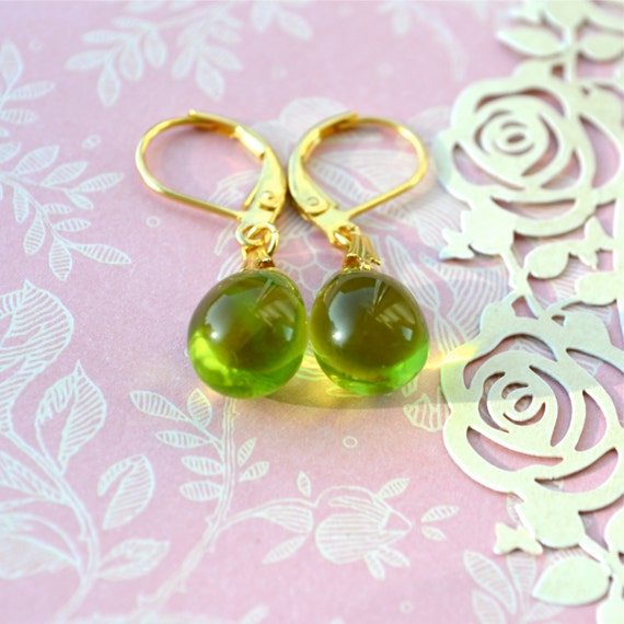 Olive Green Earrings Glass Earrings Olive Earrings by Phoebedreams