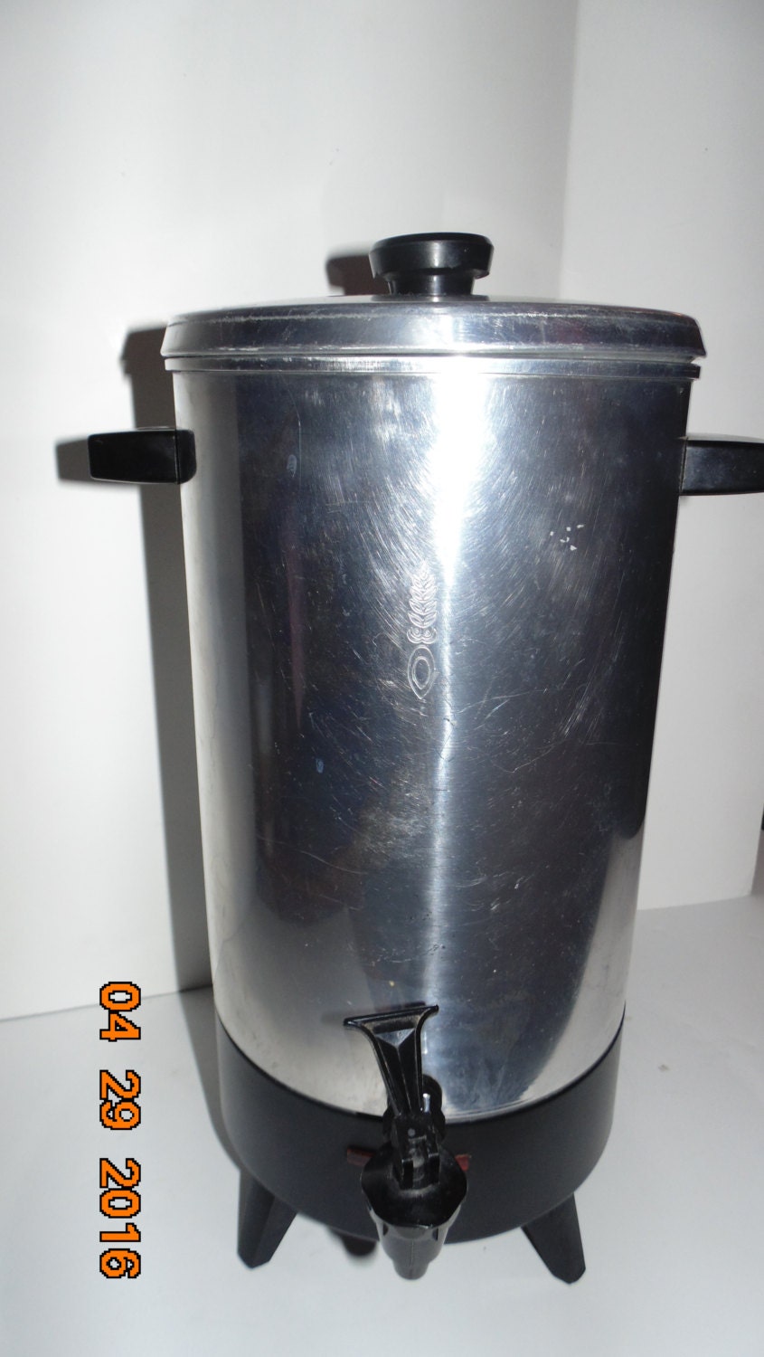 Vintage Regal Ware Imperial Automatic Coffee Percolator Urn 10