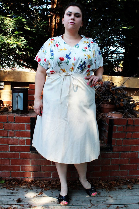 Plus Size Vintage Cream A-Line Faux Tie Knee Length Skirt