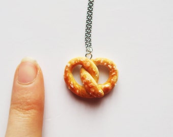 Salted Pretzel necklace - food jewelry, miniature food, kawaii, food necklace, birthday gift