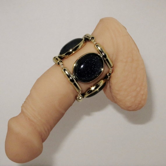 Cock Ring Picture 7