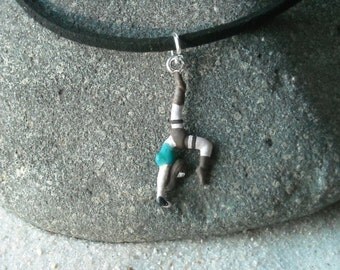 Lara Croft Hand Stand Walkover Necklace - Classic Lara Croft Tomb Raider move