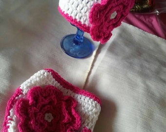 Crochet flower diaper set, 2pc crochet flower hat and matching diaper cover, newborn photo prop, flower diaper set, newborn photography prop