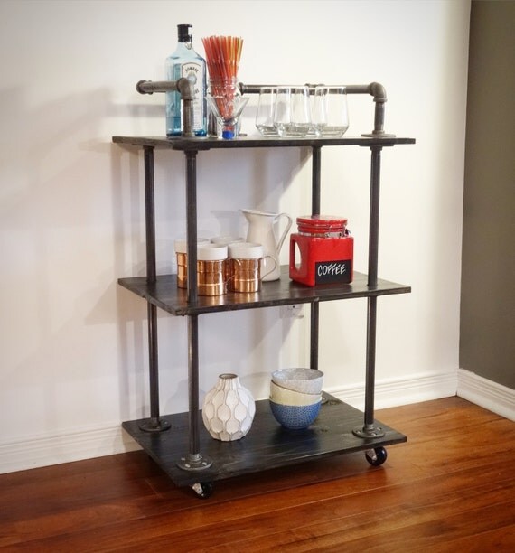 Reclaimed Pallet Wood Bar Cart by chipmunkdesigns on Etsy
