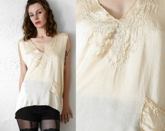 SALE - Antique Silk Tank Top Blouse . 1920s Boudoir