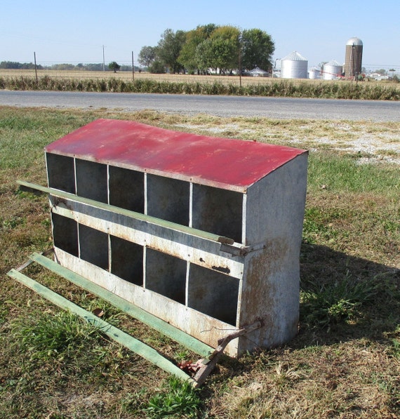 Chicken Coop Amish Metal Nesting Egg Incubator by 