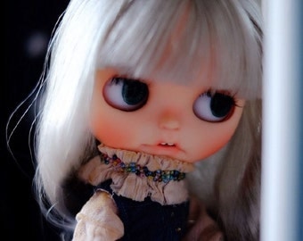 Alice - OOAK Custom Blythe Doll