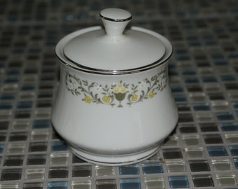 Fine China of Japan, Florentine, Sugar Bowl with lid