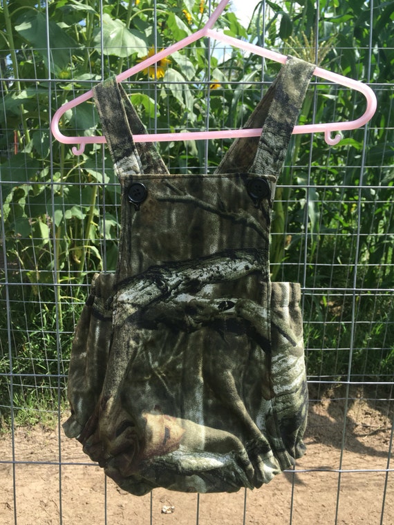 Baby boys camo romper available sizes xxs-large.