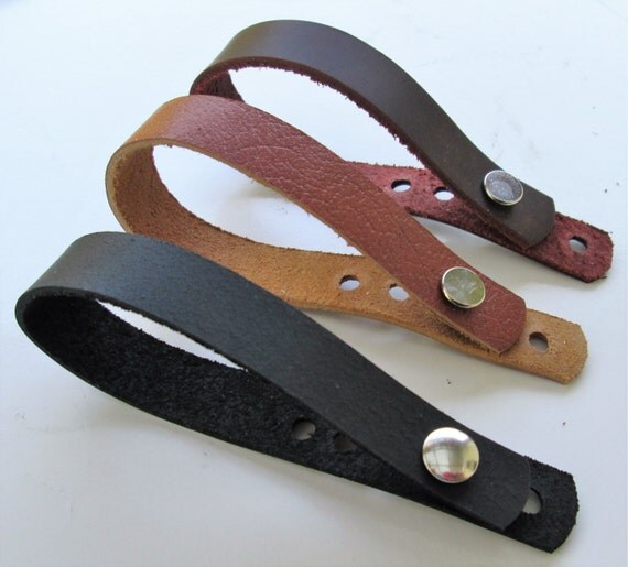 Leather Acoustic Guitar/Ukulele Strap Holder by westcoastweave