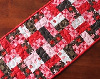 Valentine Table Runner, Quilted Valentine Table Runner, Red Pink Brown Cream, Flirtations, Handmade Table Runner, Quilted Table Runner