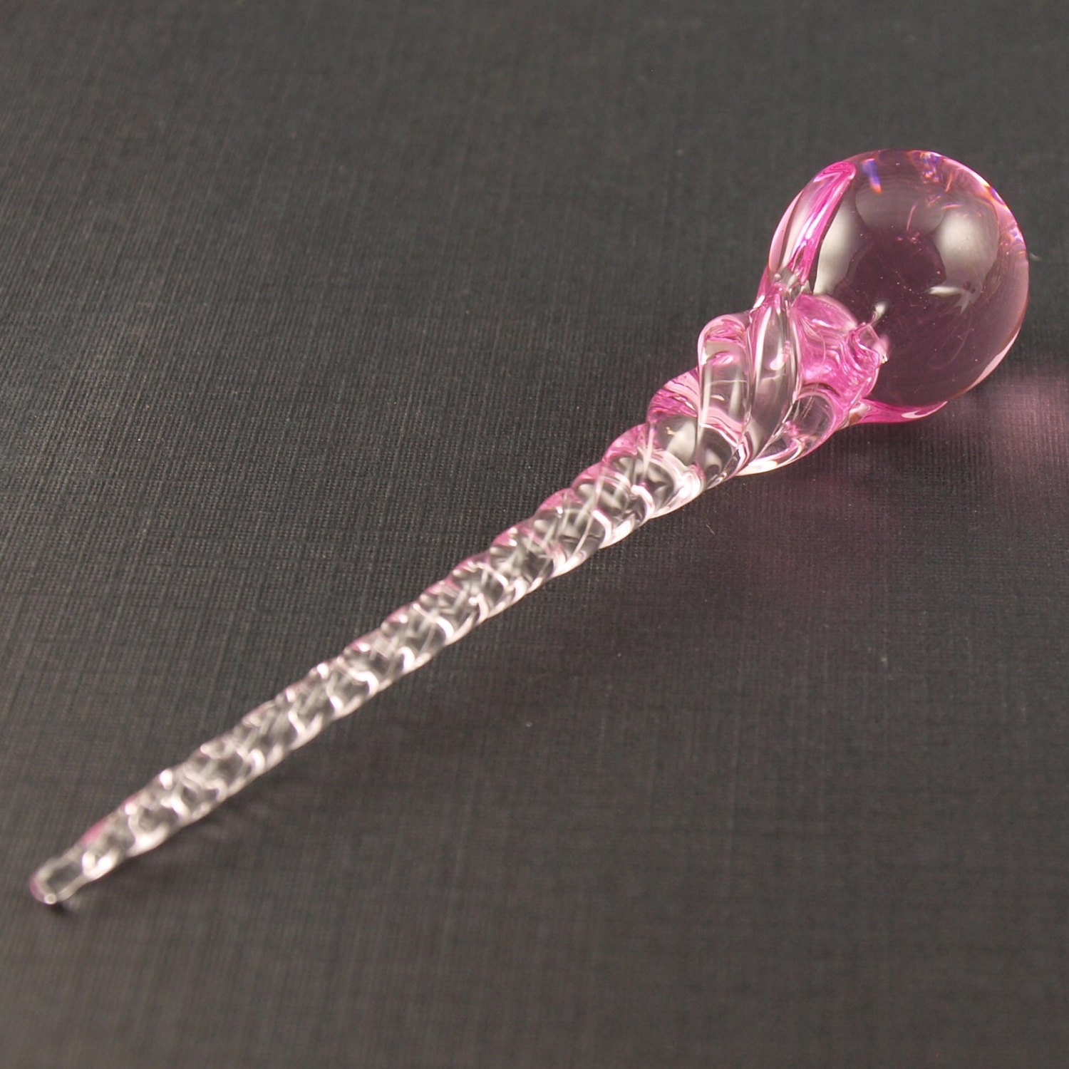 Dabber Pink Glass Essential oil Perfume glass dab wand.