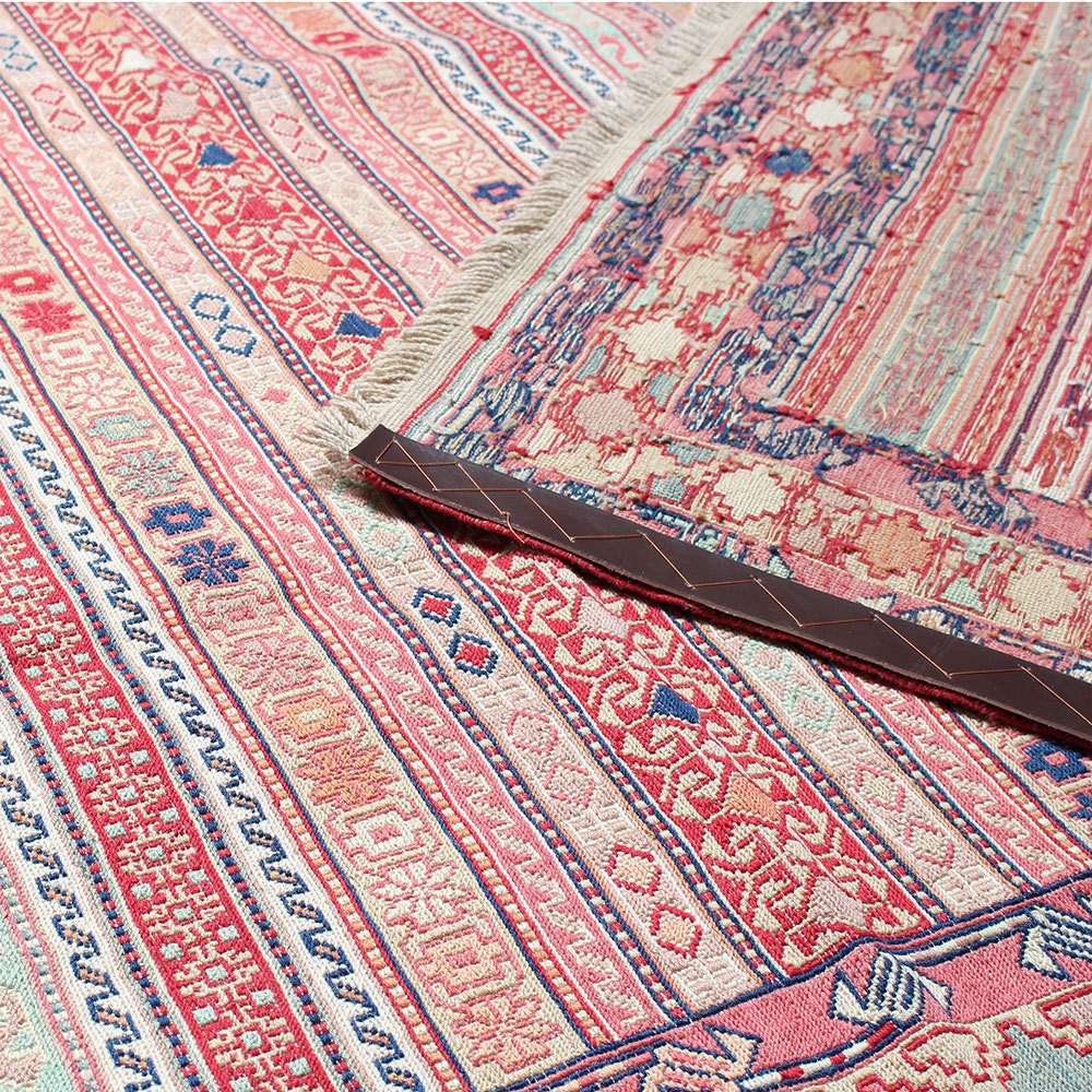 7'X10' Highest quality handmade lamb wool rug by HeSamCrafts