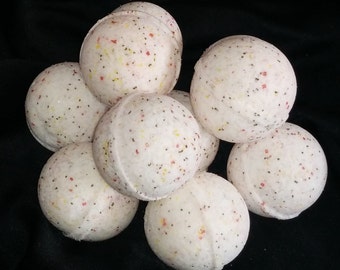 Mmm... Man Bath Bombs 9 oz XL Bath Bomb, Giant Bath Bombs, Groomsmen Gift, Jumbo Bath Bombs, Spa Party for Men, Bath Gift for Him