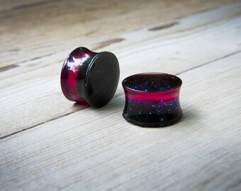 5/8 inch (16mm) custom ear gauges / plugs and gauges / body jewelry plugs / red and black glitter plugs for ears