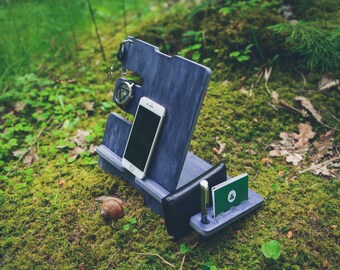 iPhone wood stand / Accesories office stand / Phone docking station / iPad stand