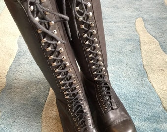 Fluevog black leather boots 20 row lace up rare skiprope design vintage very tall leather steampunk Victorian clothing size 10.5 women shoes