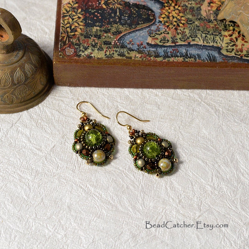Beadwoven earrings Enchanted Forest
