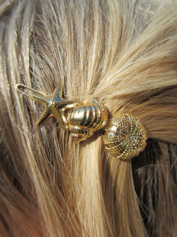 Seashell Barrette small shell hair clip Beach Hair Jewels