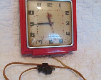 Vintage Telechron Clock Red Model 2H25 needs TLC SALE