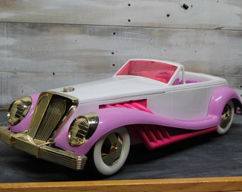 Jem and the Holograms 1987 Hasbro Glitter and Gold Rockin Roadster Car, FM Radio