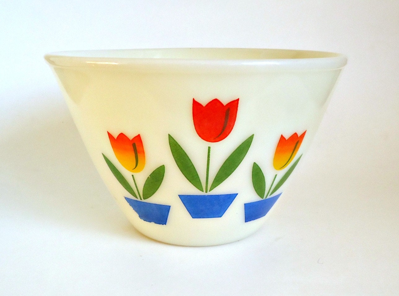 Fire King Tulip Bowl 3 Quart Splash Proof Bowl 8 1/2