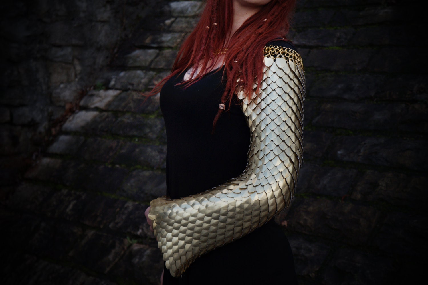 Scale mail sleeve anodized aluminum armored by Silmarilclothing