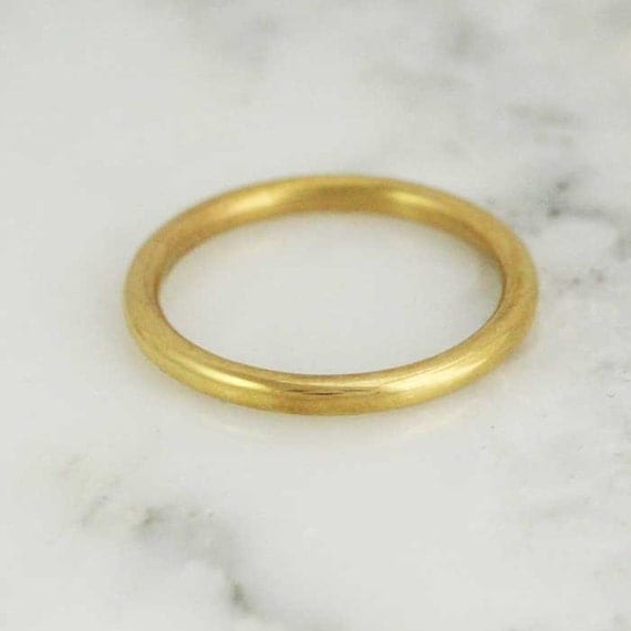 24K Solid Gold Wedding Band Pictures